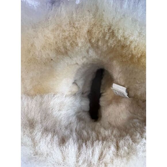 UGG 1005382 Azalea Charm Bailey Button Sheepskin Leather Shearling Boots sz 6 - Picture 6 of 13